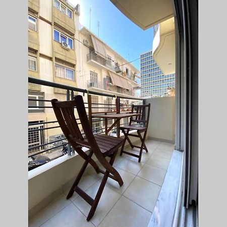 Nikitas' Apartment By The Tube Athens Luaran gambar
