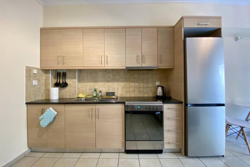 Nikitas' Apartment By The Tube Athens Luaran gambar